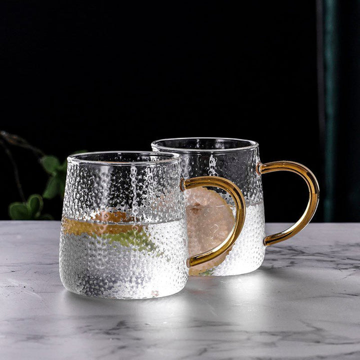 Versatile heat-resistant glass jug with elegant wooden lid | Stornfield