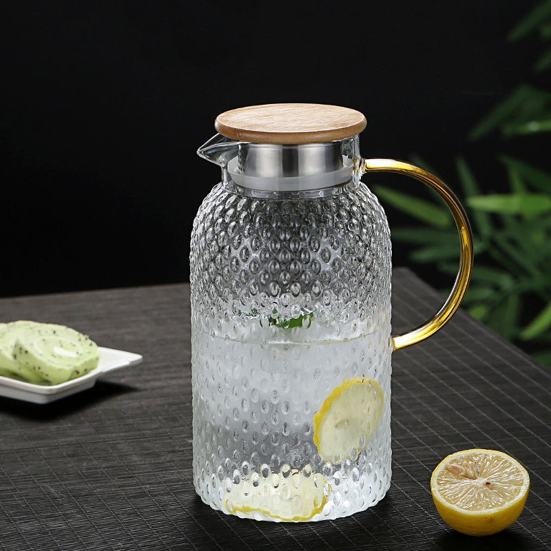 Stornfield | Heat-Resistant Textured Glass Jug with Bamboo Lid – Elegant Serving Pitcher for Hot & Cold Drinks