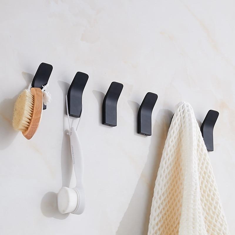 Stornfield | Golden Wall Hooks – Luxurious Brass Coat Hooks for Hallway and Bedroom