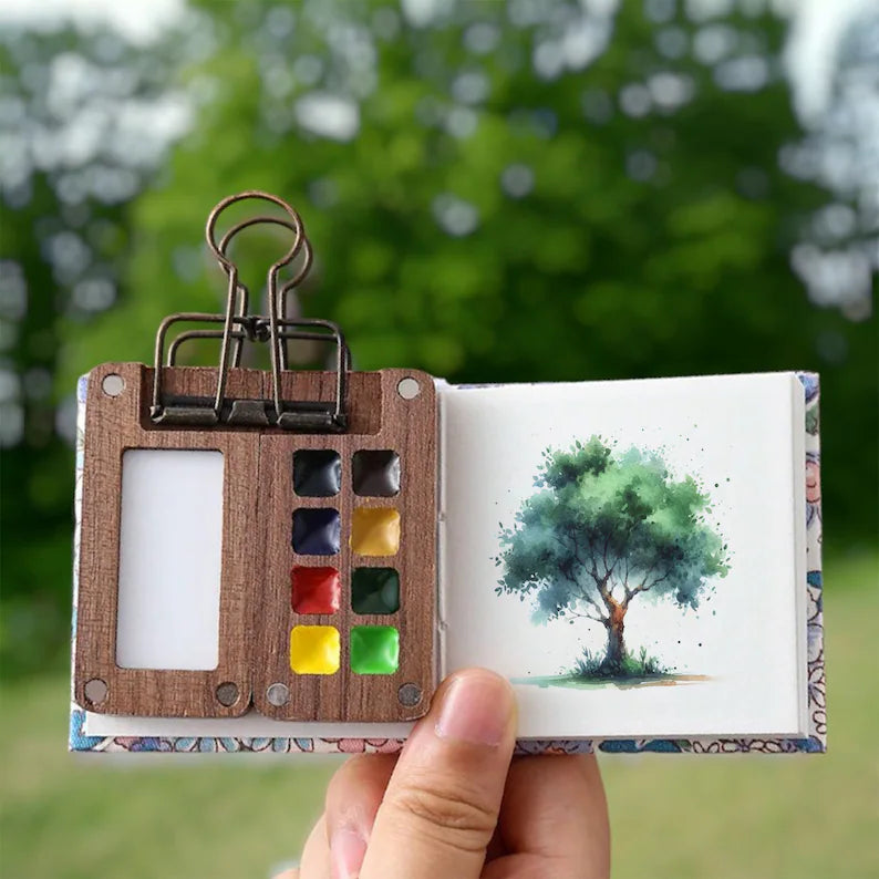 Stornfield | Portable Watercolor Paint Box Set with 24 Colors