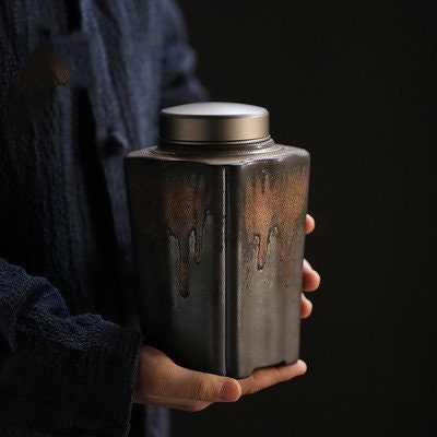 Vintage Ceramic Tea & Coffee Storage Container – 900ml airtight container | Stornfield