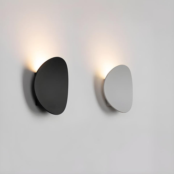 Elegant LED wall lamp – Stylish lighting for a warm atmosphere | Stornfield
