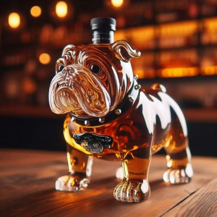 Stornfield | Glass Whiskey Decanter Dog Design