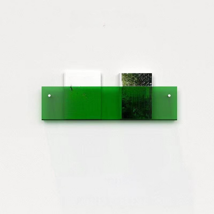 Stornfield | Wall Shelf Clear Acrylic Magazine Holder