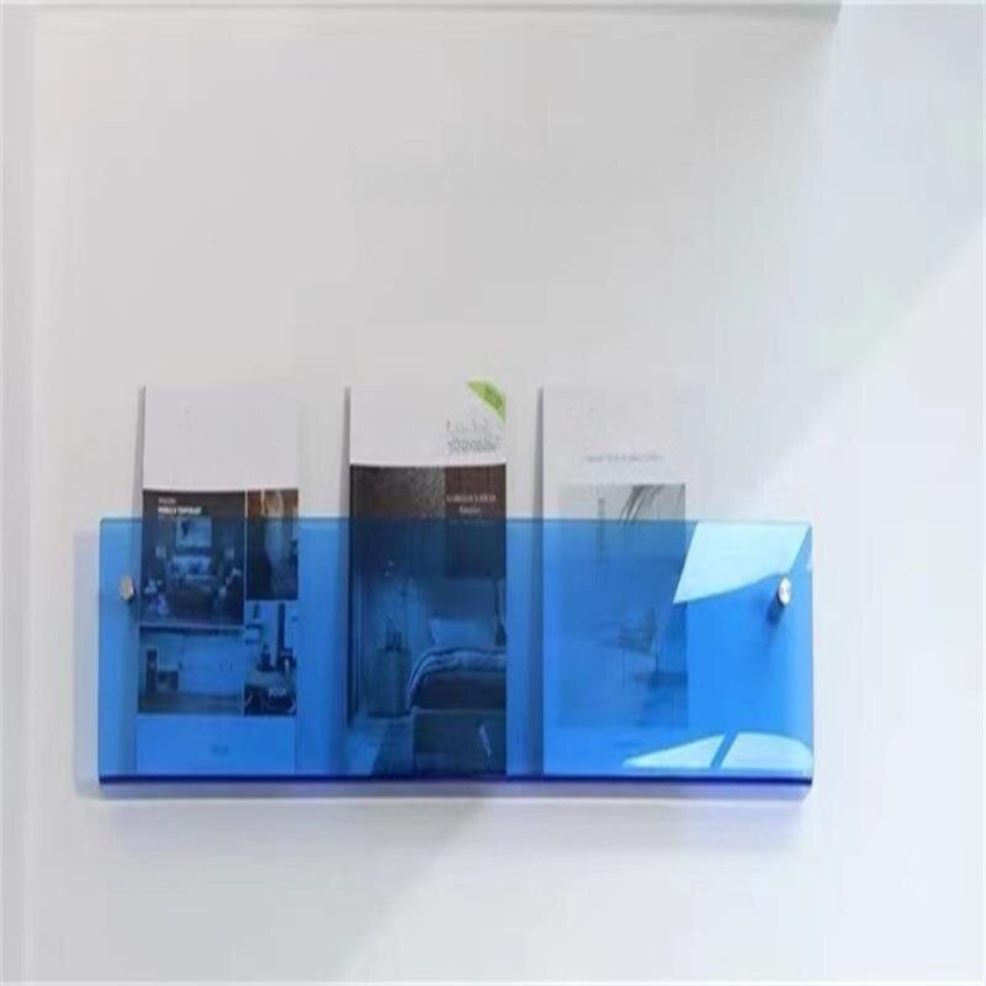 Stornfield | Wall Shelf Clear Acrylic Magazine Holder