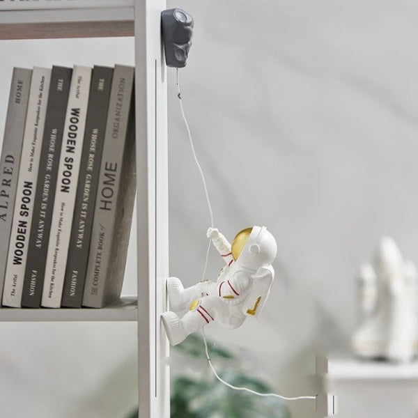 Stornfield | Figurines de décoration murale Astronaute Grimpant
