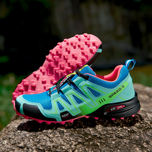 Stornfield | Summit Climber Hiking Boots in Blue and Green