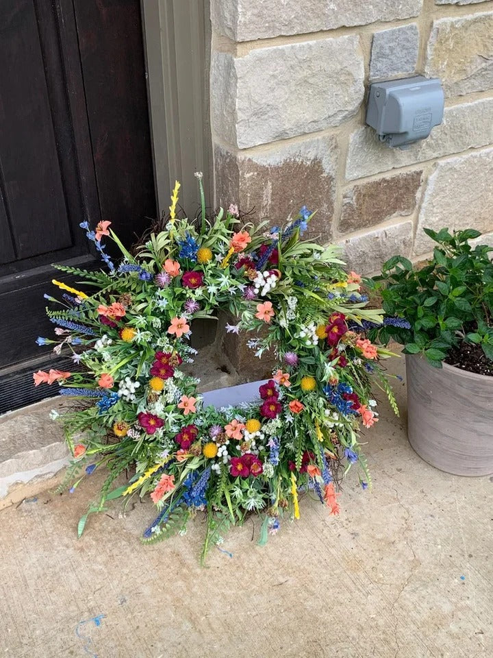 Stornfield | Texas Wildflower Wreath