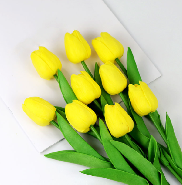 Stornfield | Realistic Tulip Bouquets for Every Occasion - Alyssa
