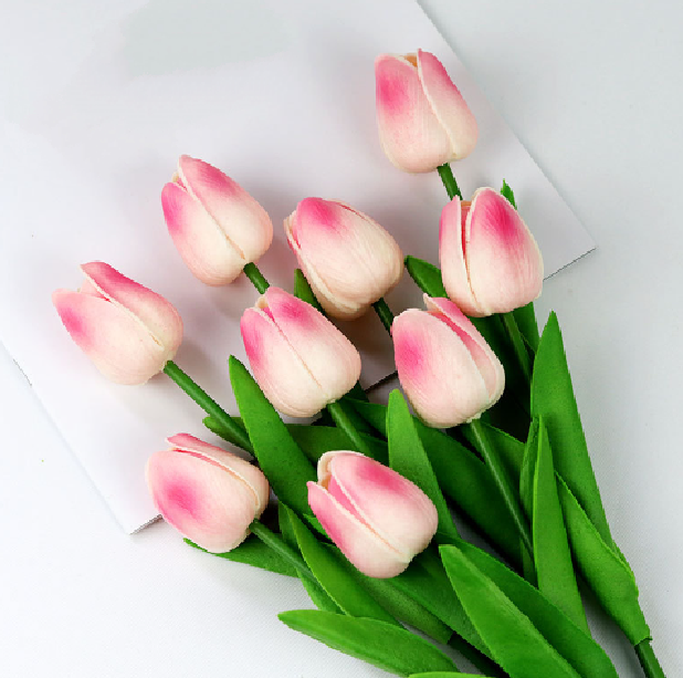 Stornfield | Realistic Tulip Bouquets for Every Occasion - Alyssa
