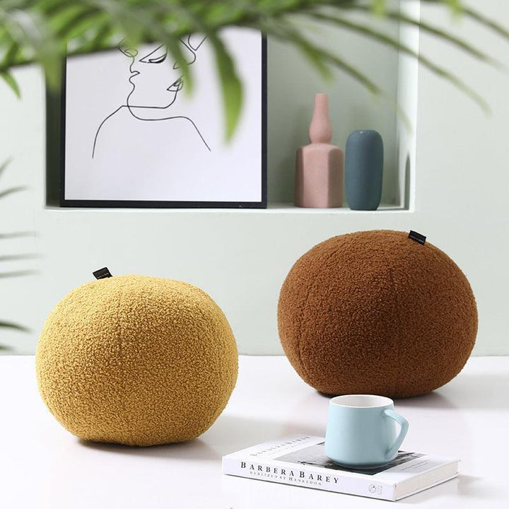 Stornfield | Snowball Frendorf Cushion