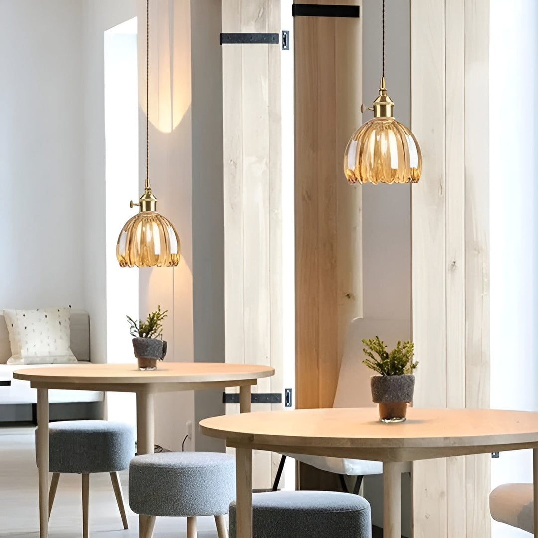 Pendant light with flower glass – Japanese design for cozy rooms | Stornfield