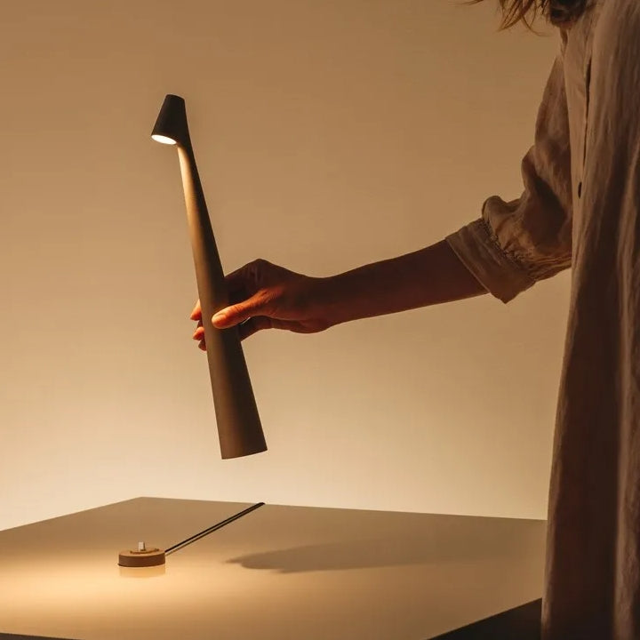 Stornfield | Sculptural Table Lamp