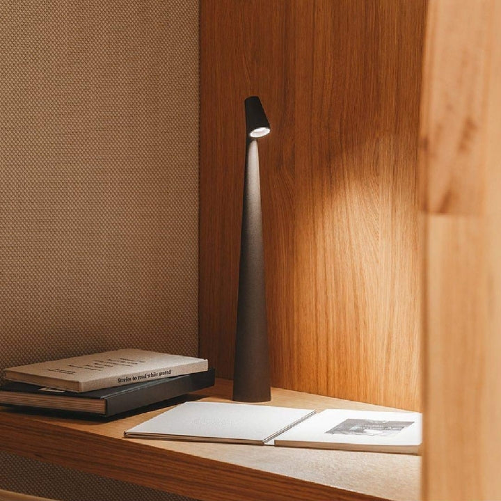Stornfield | Sculptural Table Lamp