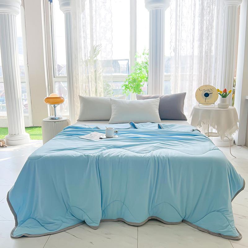 Cooling Ice Silk Summer Comforter machine washable | Stornfield
