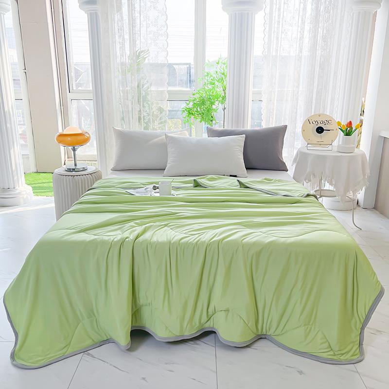 Cooling Ice Silk Summer Comforter machine washable | Stornfield