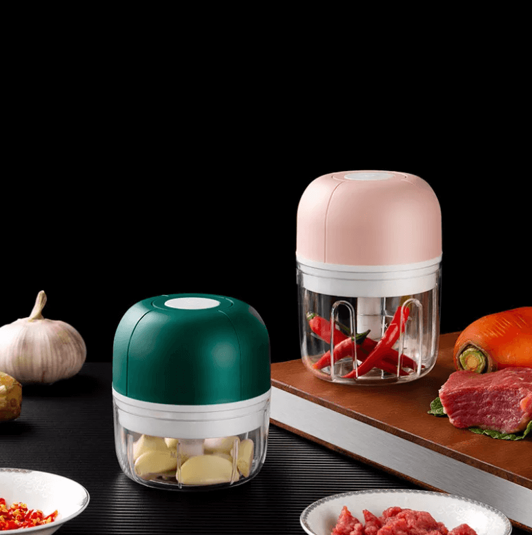 ChopEase Electric Garlic Press – USB rechargeaStornfielde – Compact & Powerful – 250ml | Stornfield