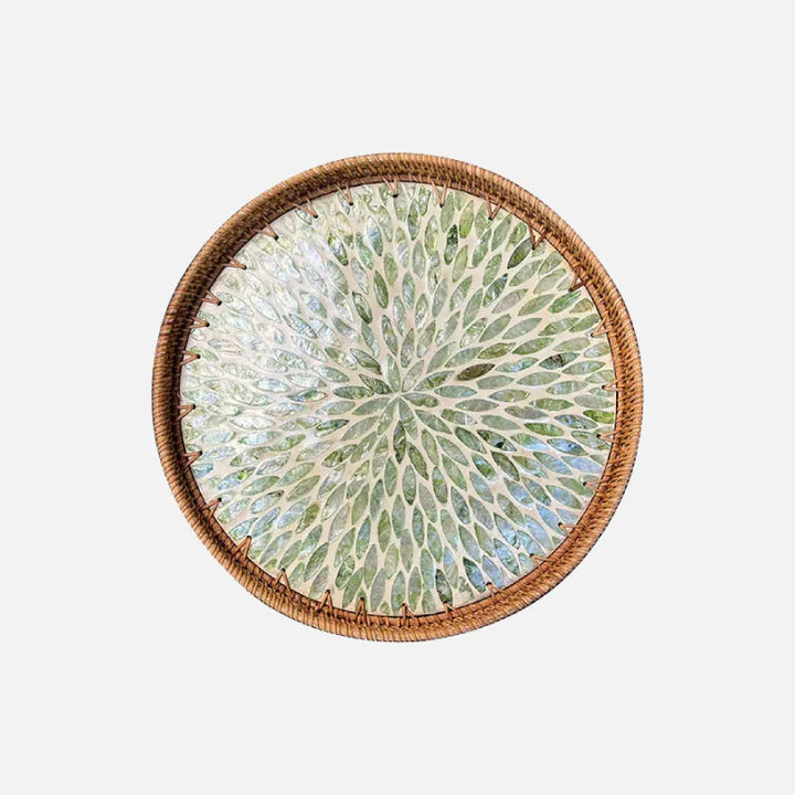 Stornfield | Lotus Leaf-Shaped Rattan and Shell Fruit Platter
