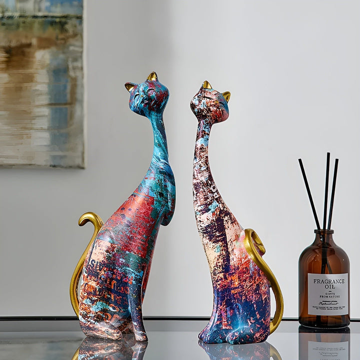 Sweet Lovers - Hand-painted Cat Couple Sculpture for Eternal Affection | Stornfield