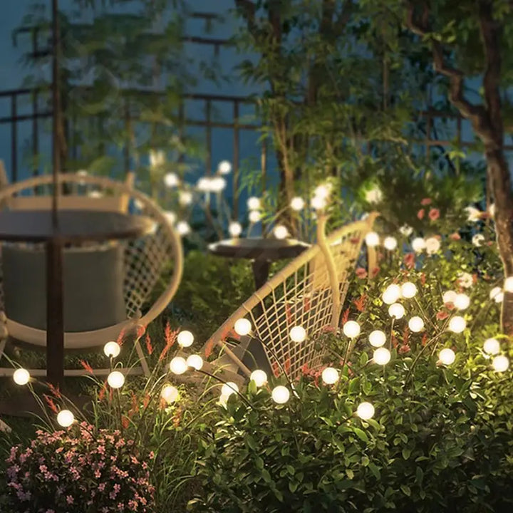 Stornfield | The magic of the solar lantern with firefly effect