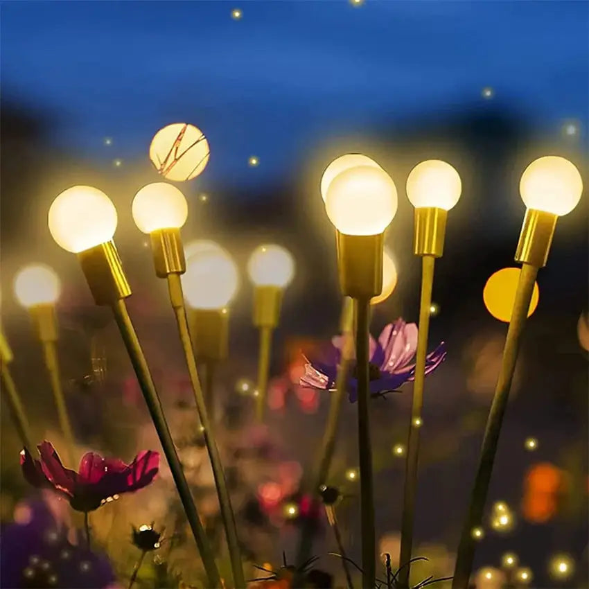 Stornfield | The magic of the solar lantern with firefly effect