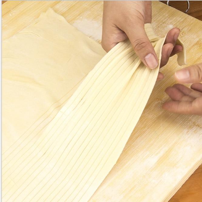 Lattice Roller Spaghetti Noodle Maker | Stornfield
