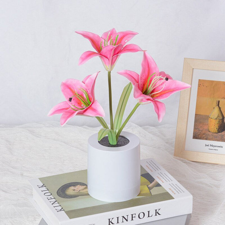 Stornfield | Lily Flower LED Night Light Flower Table Lamp