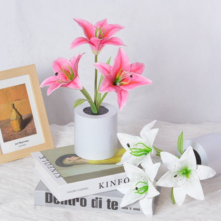 Stornfield | Lily Flower LED Night Light Flower Table Lamp