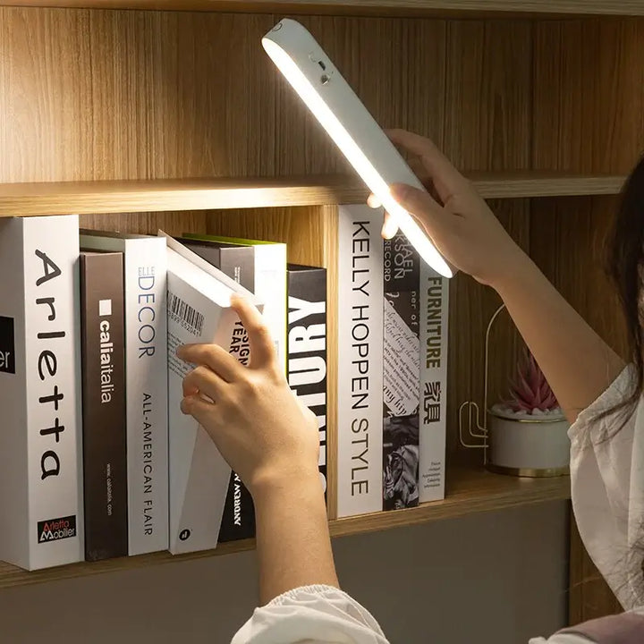 Stornfield | Magnetic Dimmable Desk Lamp - Flexible and Elegant Lighting. - Dimbro