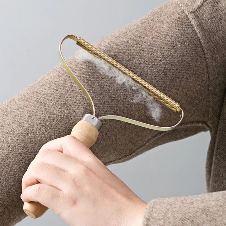 Lint Remover & Fuzz Shaver for Sweater, Woven Coat, Carpet, Pet Hair (Stornfield)