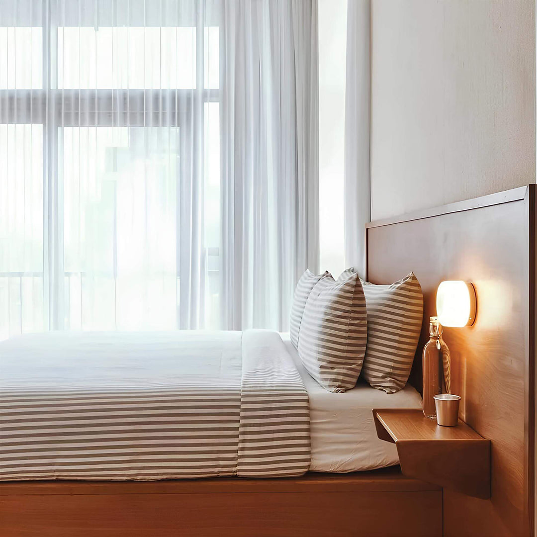 Stornfield | Elegant wall light for contemporary interiors