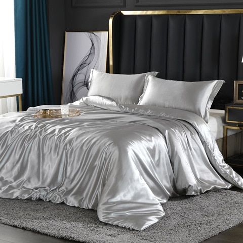 Stornfield | Luxury Silk/Satin Bedding Set (4-Piece) - SilkSleep