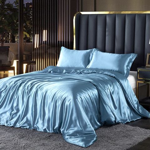 Stornfield | Luxury Silk/Satin Bedding Set (4-Piece) - SilkSleep