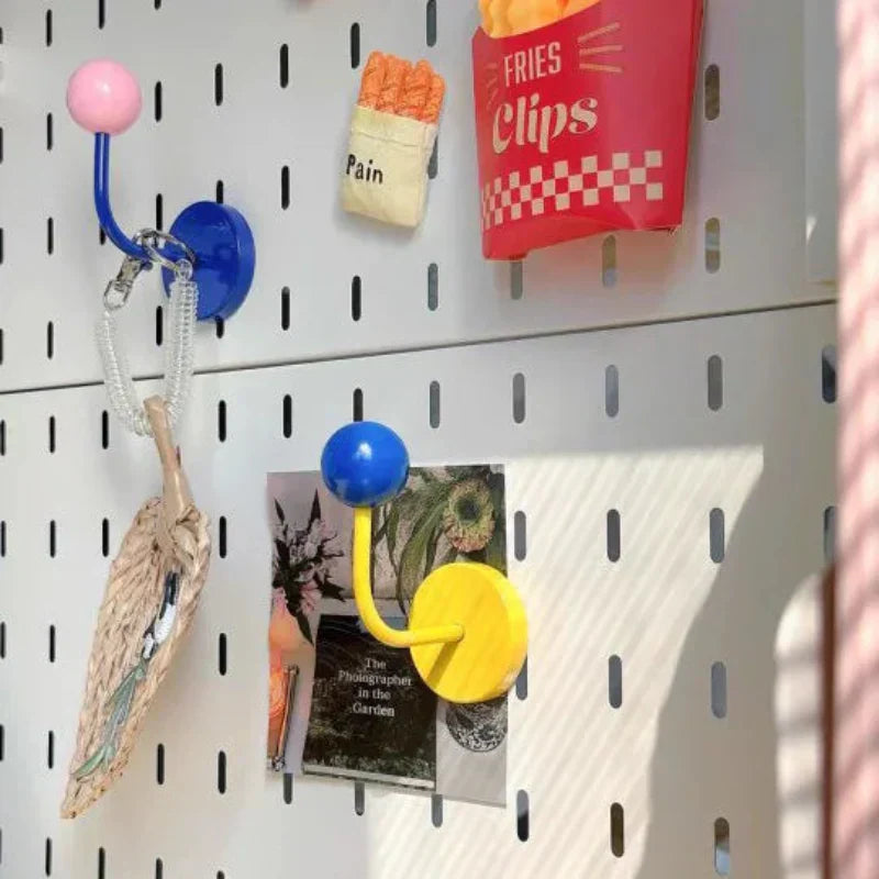 Stornfield | Magnetic Hook Eames Dot Color Rush