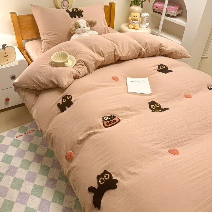CloudComfort Bedding Set - Comfortable and Skin-Friendly Lucky Cat Bedding | Stornfield