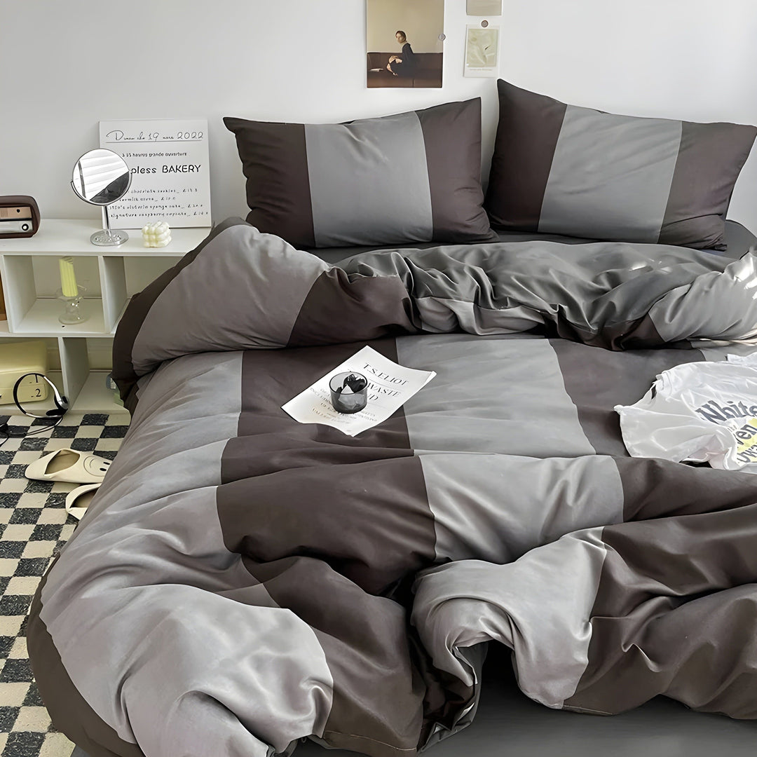 PureLoom Bedding Set - Modern skin-friendly bedding set (1 duvet + 1 flat sheet + 2 pillowcases) | Stornfield