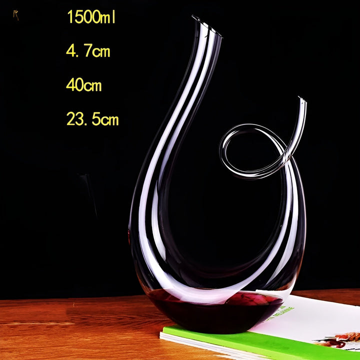 Crystal wine decanter in snail shape – Lead-free for wine or cognac | Decorative for home & bar | Stornfield