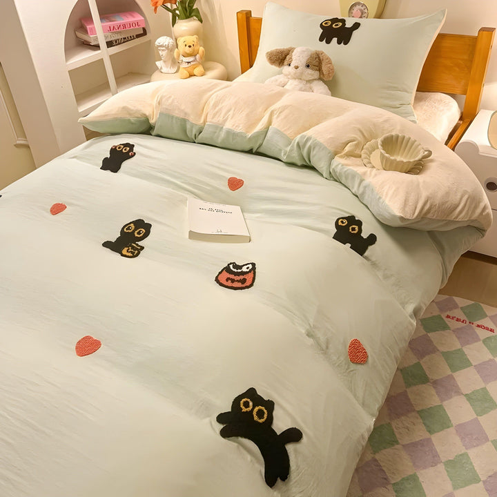 CloudComfort Bedding Set - Comfortable and Skin-Friendly Lucky Cat Bedding | Stornfield