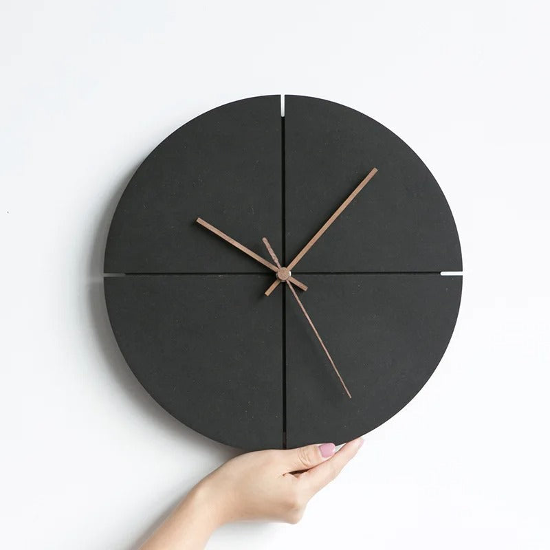 AuraSphere – Minimalist Wall Clock with Silent Quartz Movement | Stornfield