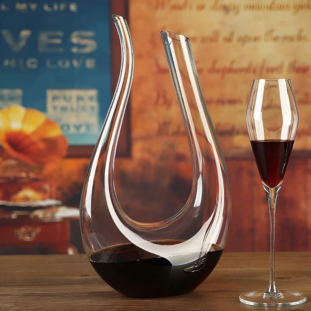 Wine Decanter with Aerator - Hand Stornfieldown & Stylish - 1500 ml for Bar & Home - Lead-Free Glass | Stornfield