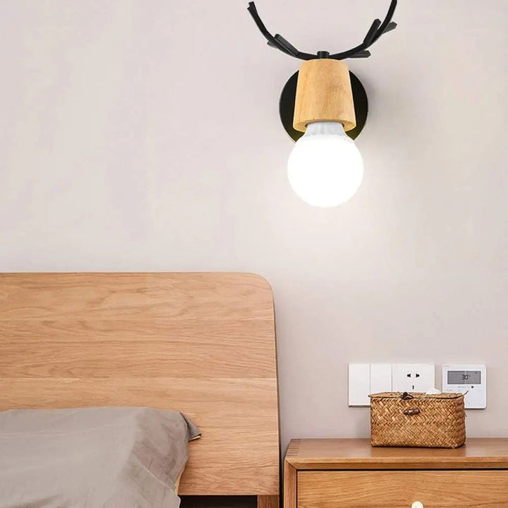 Deer Antler Wall Bedside Lamp Sconce in Nordic Style Design | Stornfield