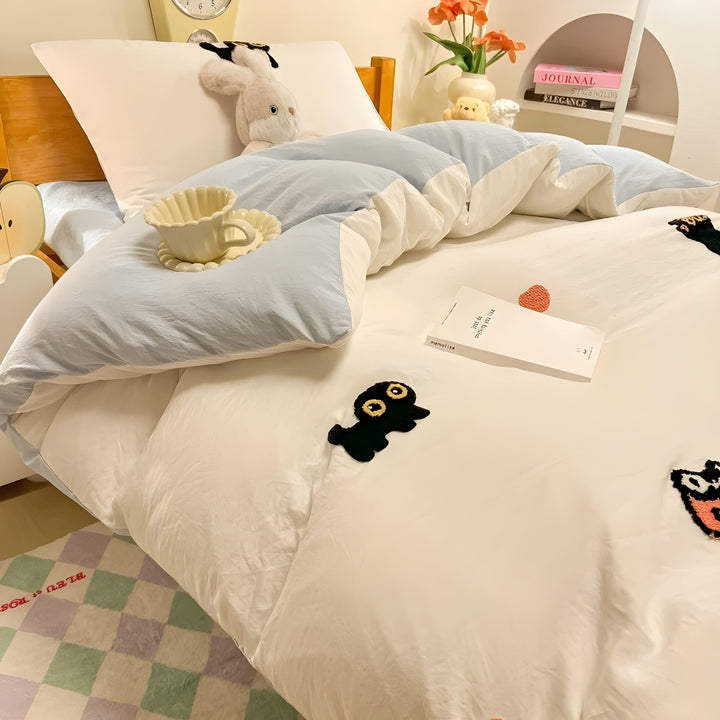 CloudComfort Bedding Set - Comfortable and Skin-Friendly Lucky Cat Bedding | Stornfield