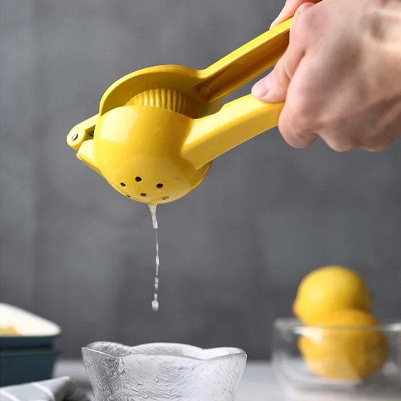 SapKraft Hand Juicer – Aluminum Citrus Press for Lemons and Oranges | Stornfield