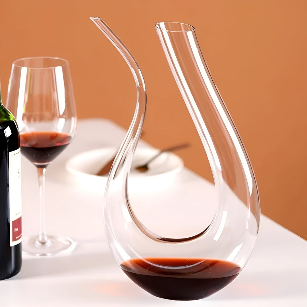 Wine Decanter with Aerator - Hand Stornfieldown & Stylish - 1500 ml for Bar & Home - Lead-Free Glass | Stornfield
