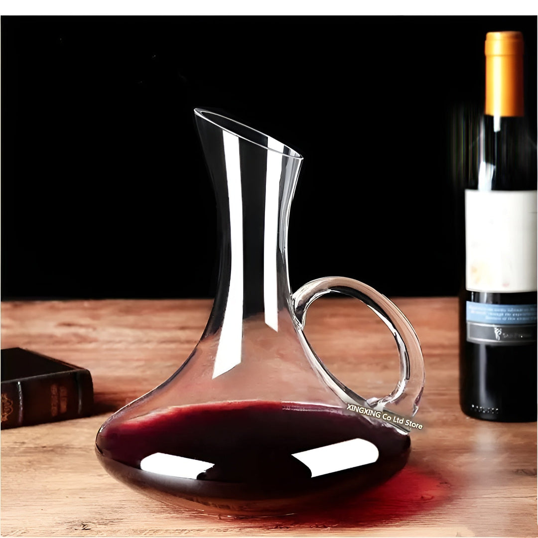 Crystal wine decanter in snail shape – Lead-free for wine or cognac | Decorative for home & bar | Stornfield