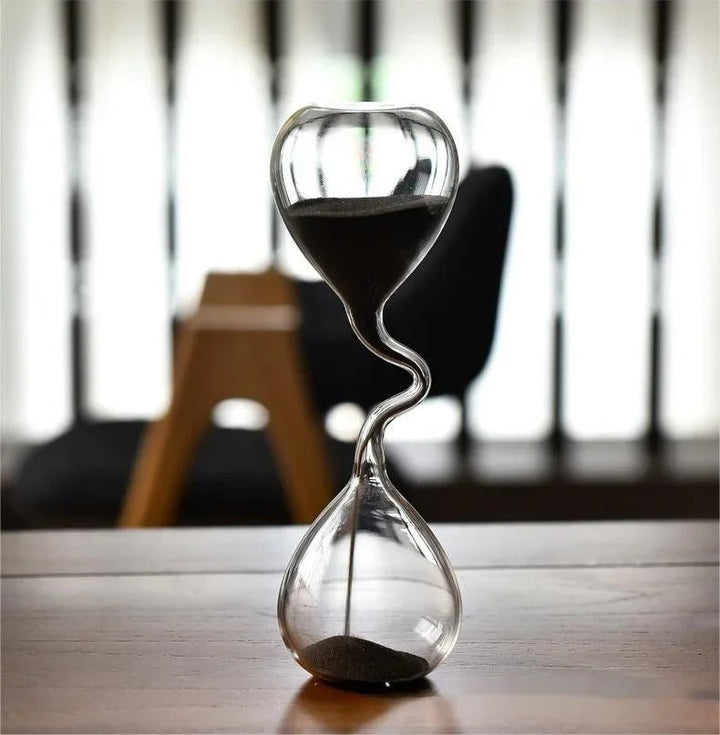 Stornfield | Curvy Black Hourglass | Glass