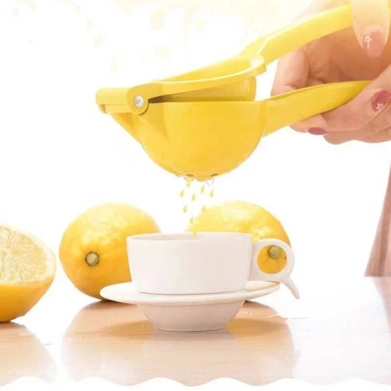 SapKracht Hand Juicer – Aluminium Citrus Press for Lemons and Oranges | Stornfield