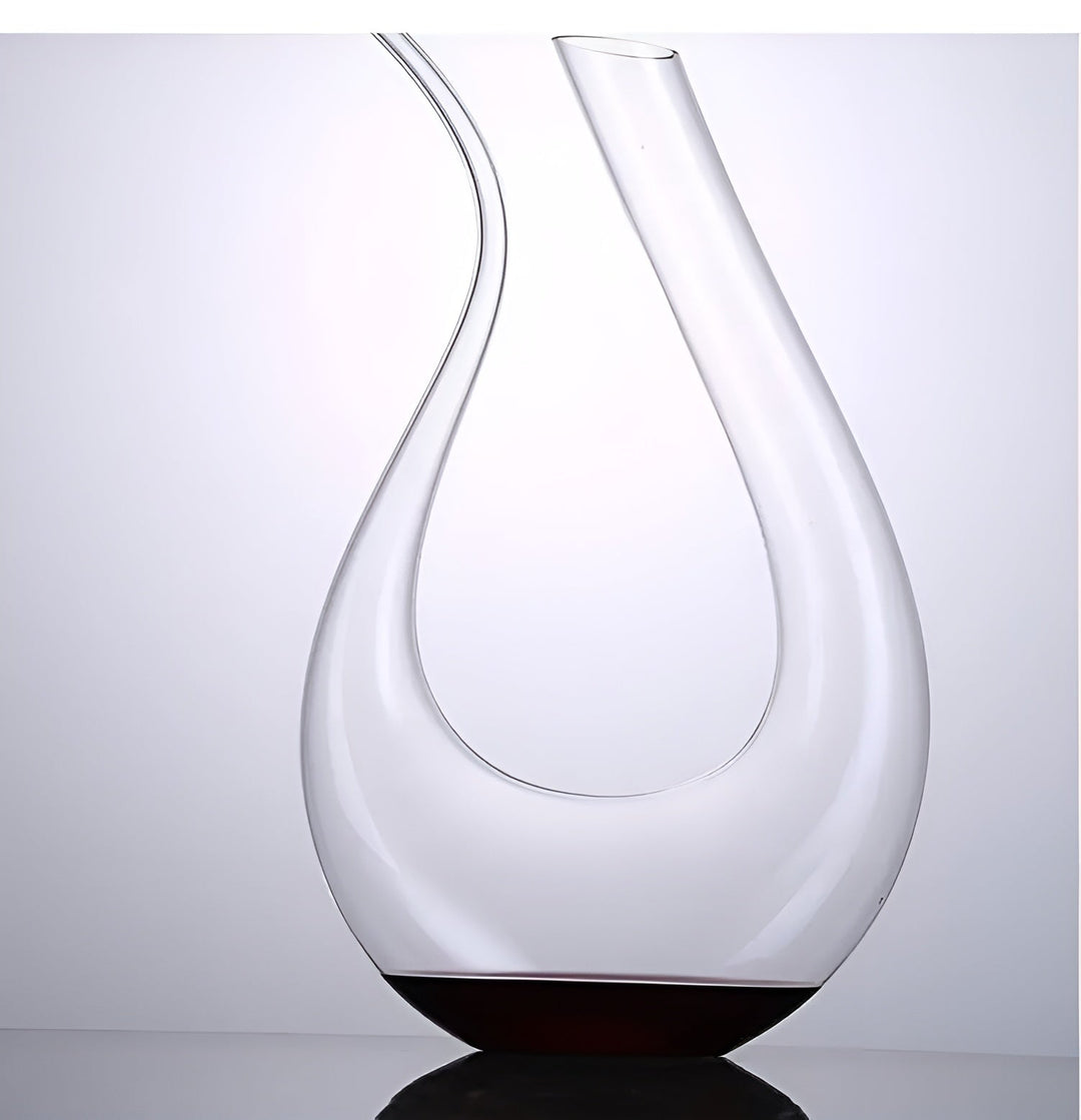 Crystal wine decanter in snail shape – Lead-free for wine or cognac | Decorative for home & bar | Stornfield