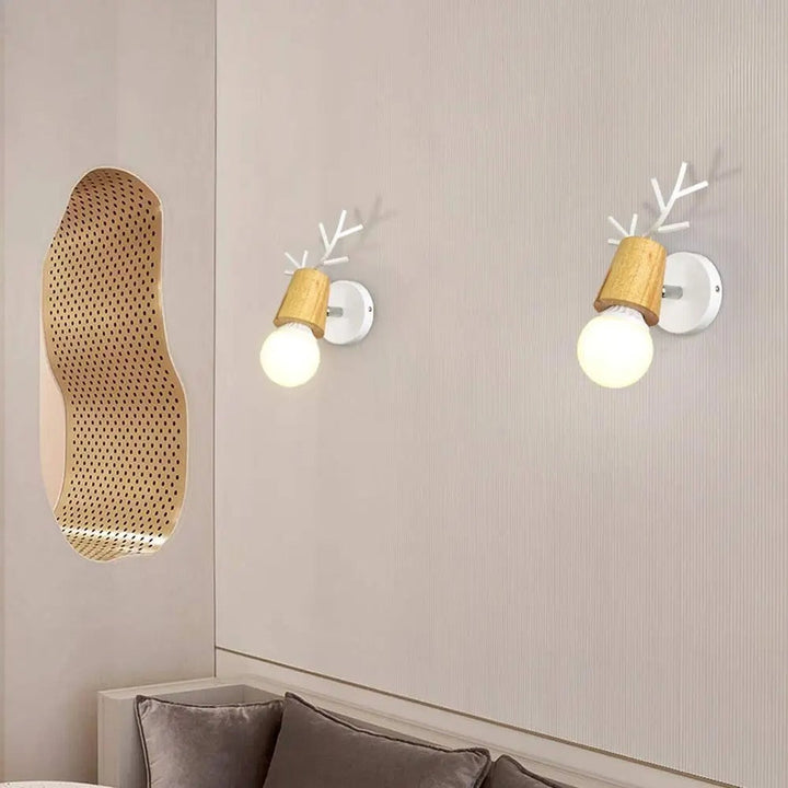 Deer Antler Wall Bedside Lamp Sconce in Nordic Style Design | Stornfield