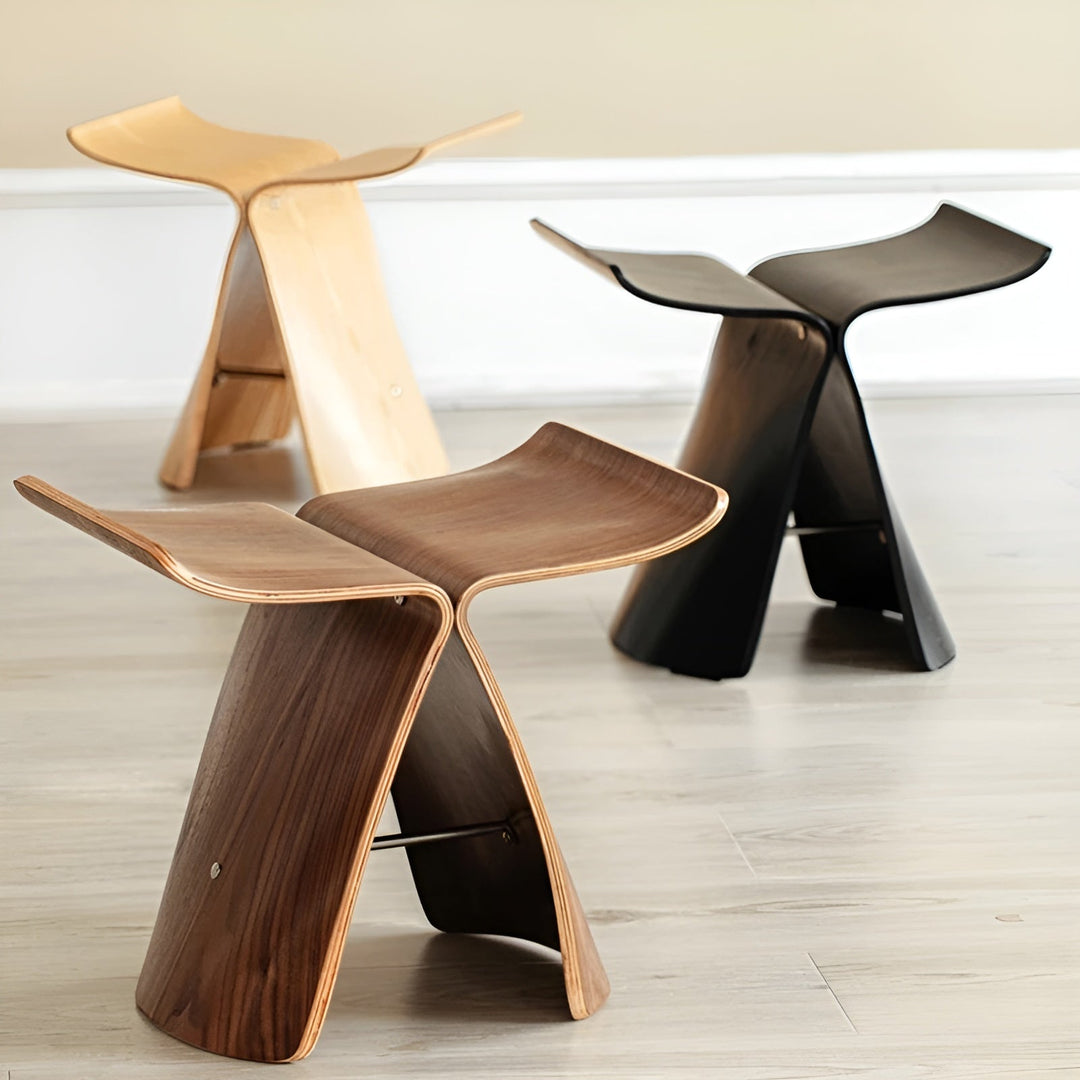 Handcrafted Wooden Bench – Rustic Seating made of Solid Wood | Stornfield